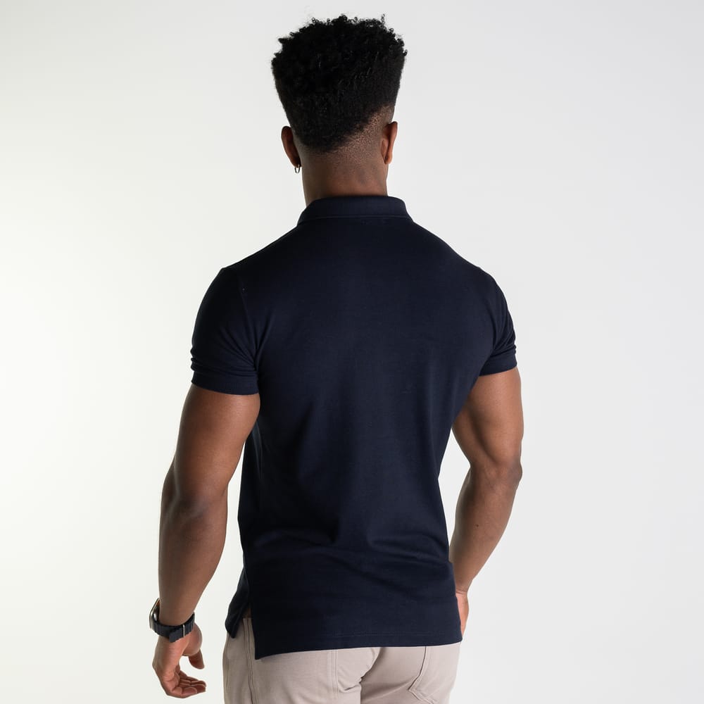 Camiseta Tipo Polo Oscuro Clasica