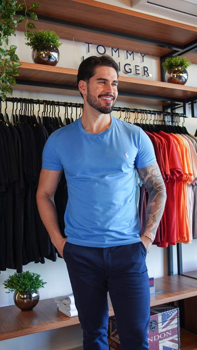 Camiseta Basica Azul Cielo Clasica - Norva Select