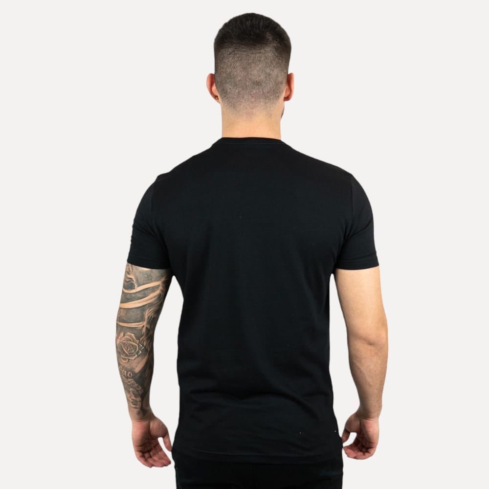 Camiseta Basica Negra AIX - Norva Select