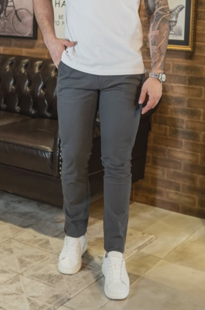 Pantalon Gris Oscuro RL